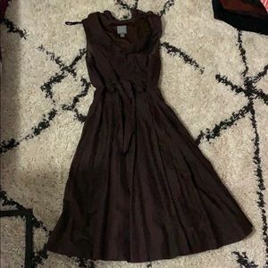 Brown long sleeveless dress